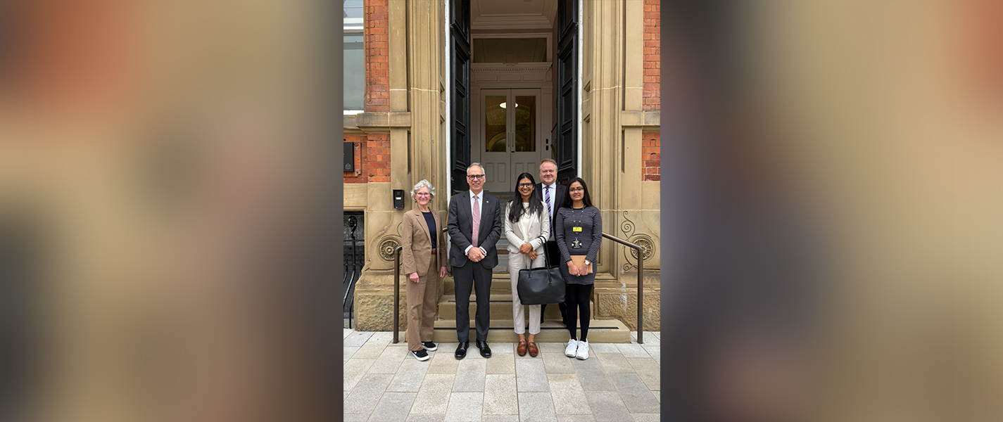 CG visits Manchester Metropolitan University and interacts with the Provost and Deputy VC, Prof Steve Rothberg and other MMU officials.