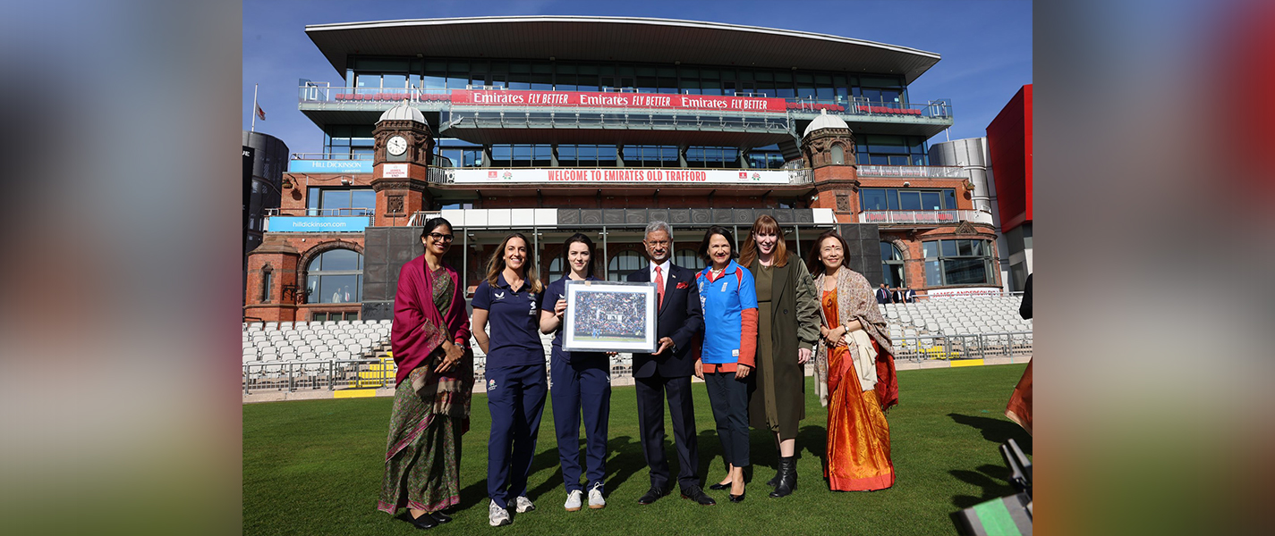 Hon'ble External Affairs Minister at CGI's inauguration reception in Old Trafford Cricket Stadium in Manchester